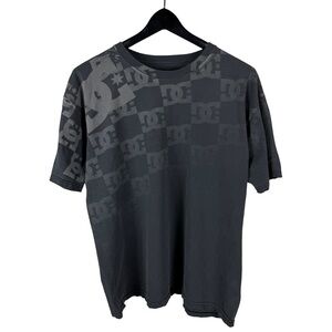 Vintage Y2K DC Shoes Skateboard Streetwear Faded Logo Black Shirt Size L